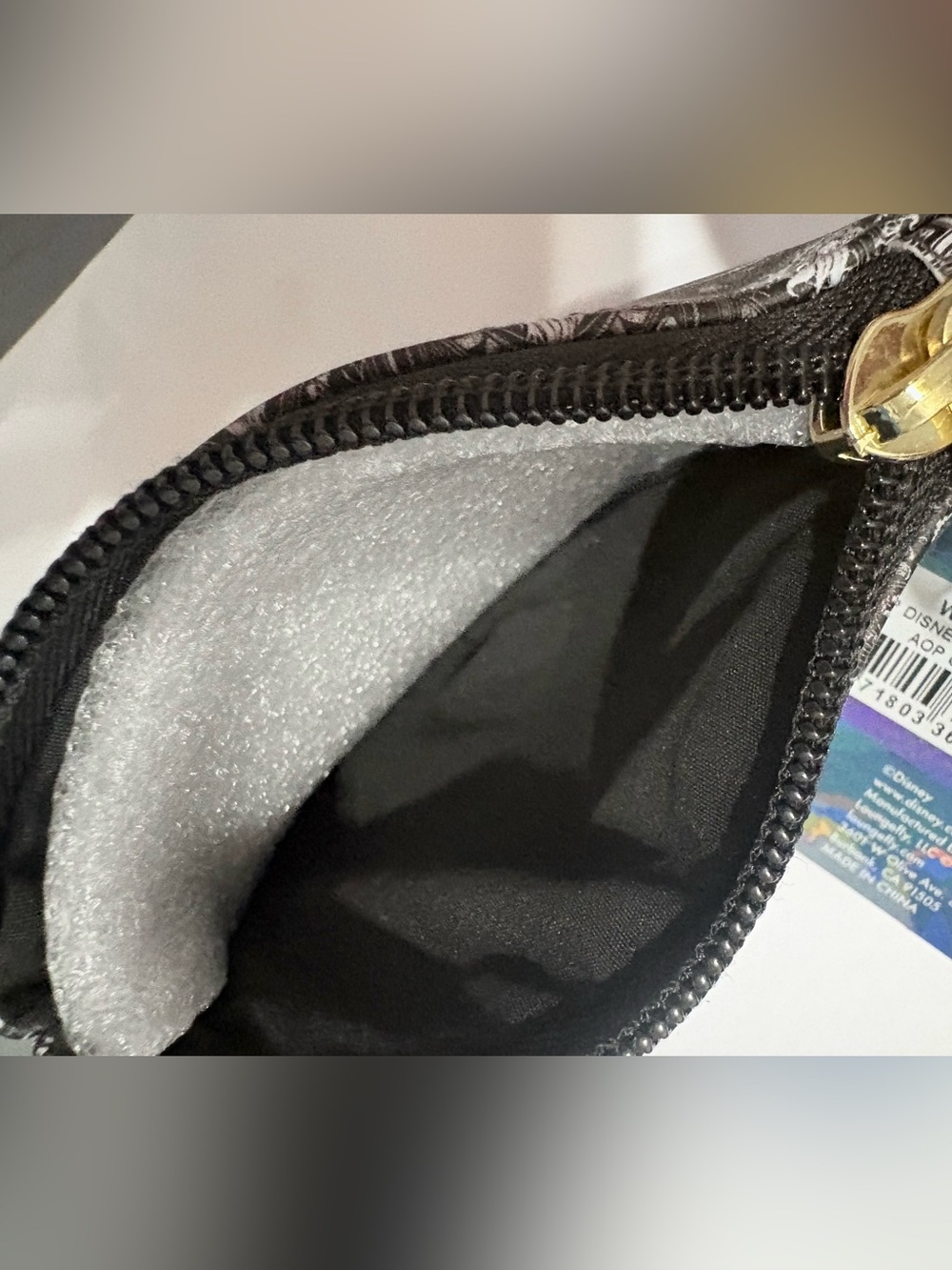 New Disney Loungefly Villains Zip Coinbag - Picture 5 of 8